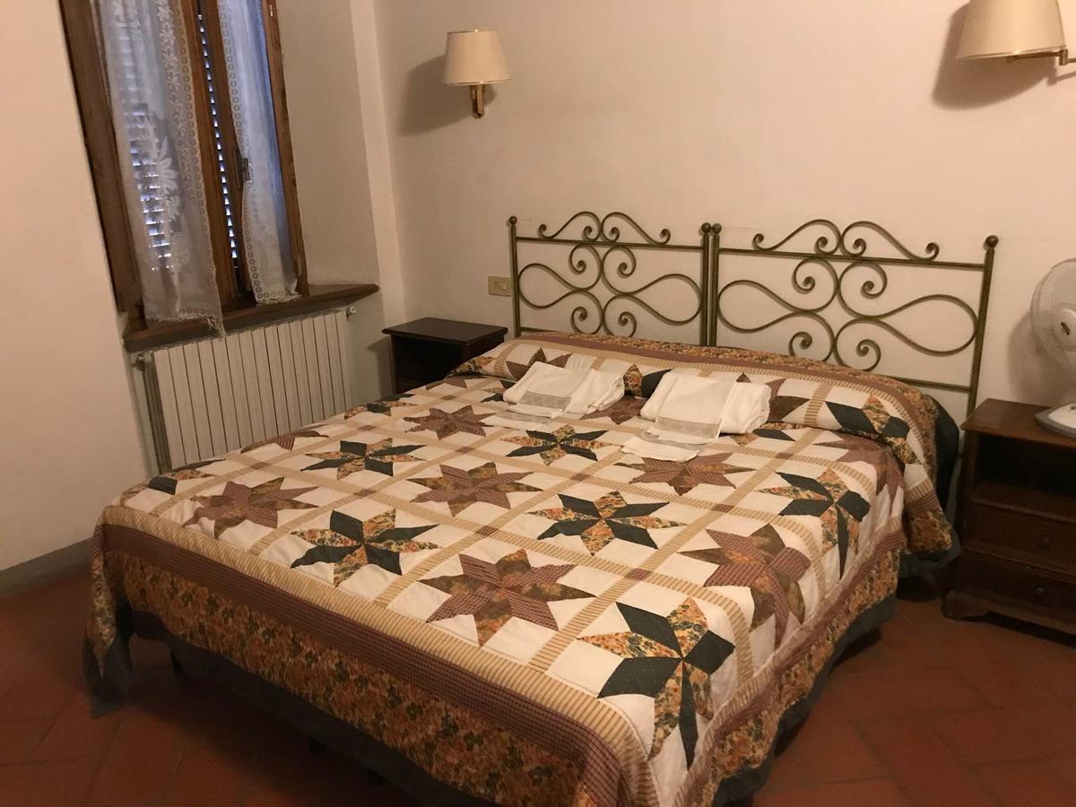 Locanda Il Pino San Gimignano Exterior foto